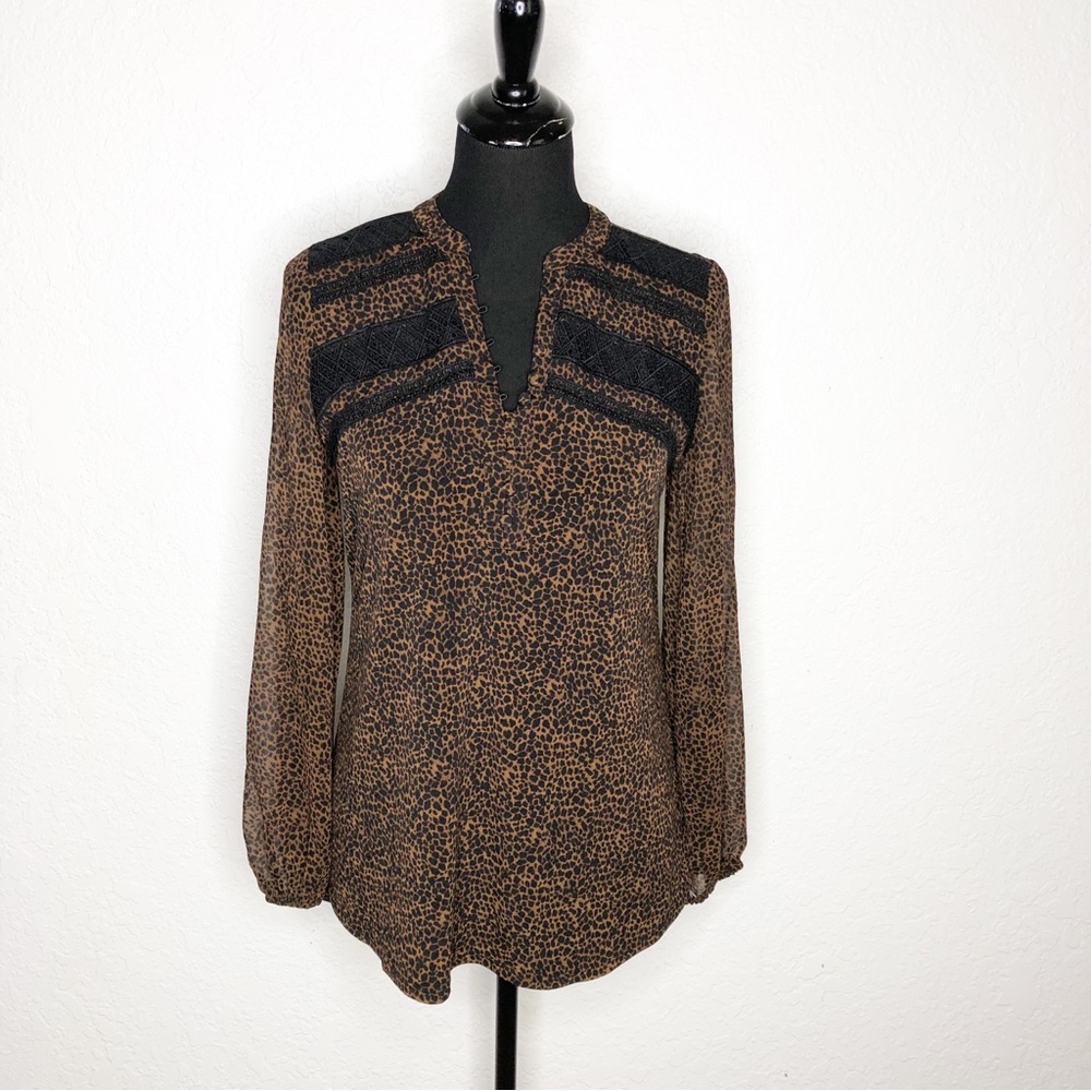 WHBM brown black leopard animal print eyelet trim top size Extra Small XS